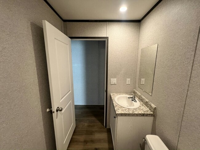 Building Photo - 34 Park Pl