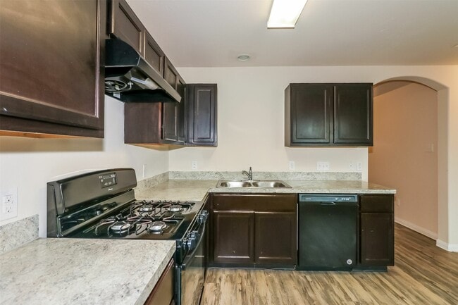 Building Photo - 6114 Peaceful Ridge Dr