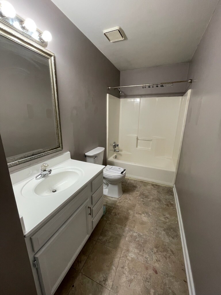 Building Photo - 1426 Maryland Ave