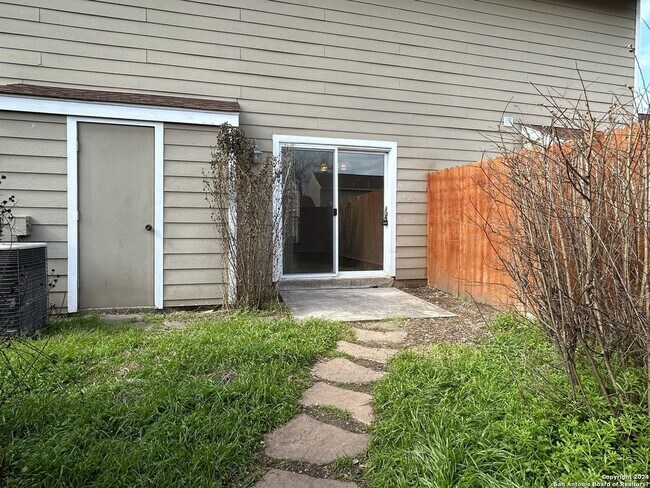 Building Photo - 9140 Timber Path