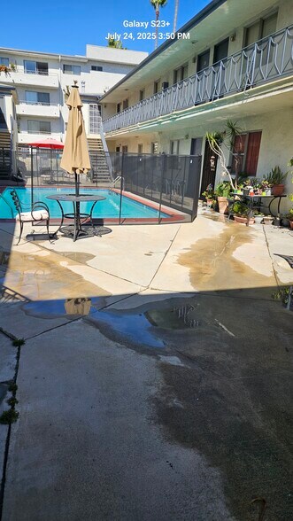 Building Photo - 3970 Grand View Blvd