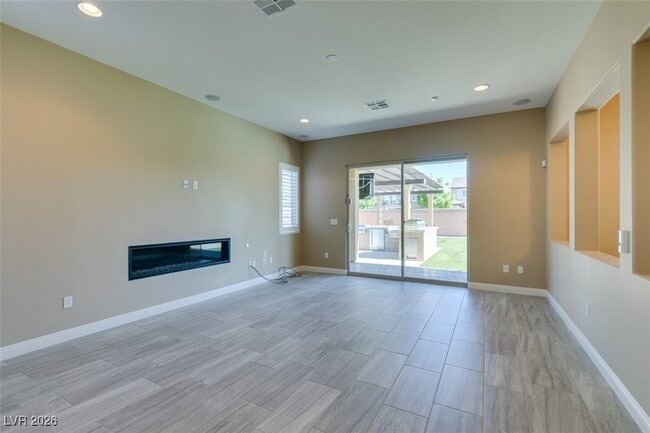 Building Photo - 3994 Jacob Lake Cir