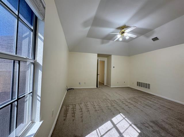 Building Photo - 3720 Southport Dr