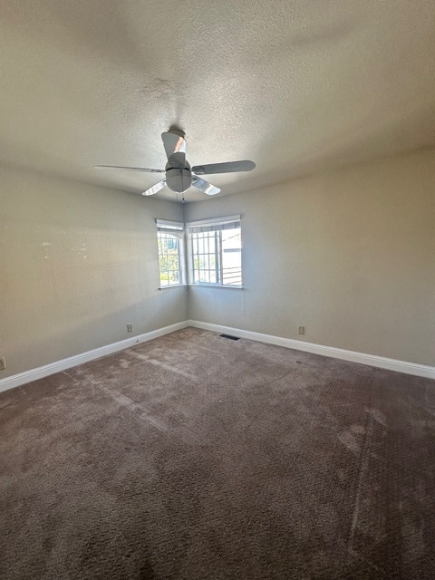 Building Photo - 1160 Ironwood Ct