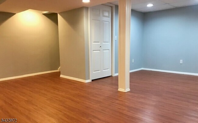 Building Photo - 61 Patriots Rd
