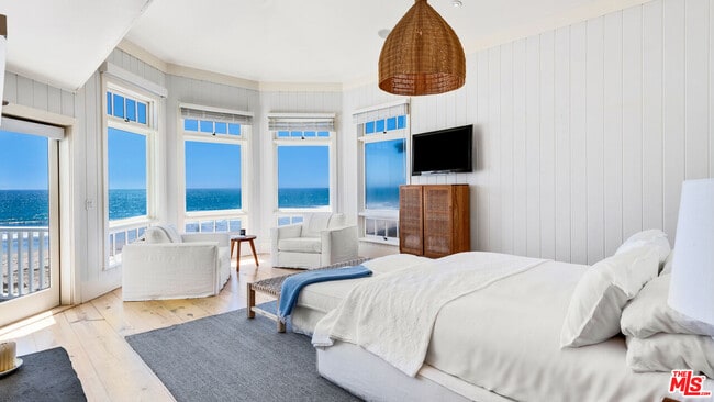 Building Photo - 30718 Pacific Coast Hwy