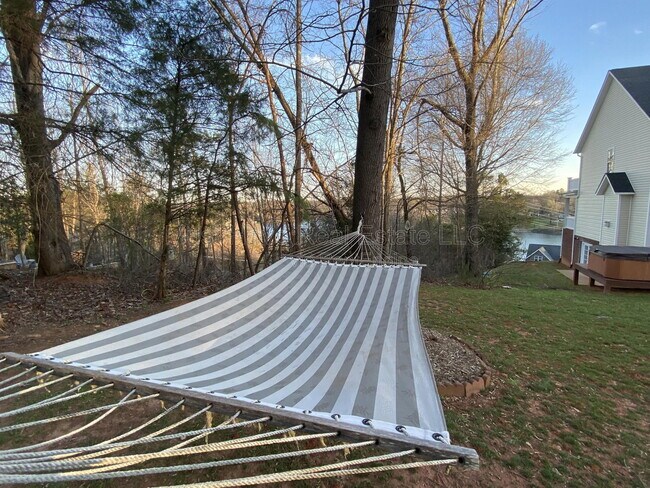 Building Photo - 5700 Crown Terrace