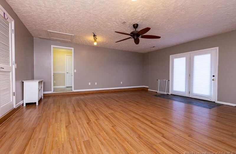 Building Photo - 13807 Deerfield Crossing