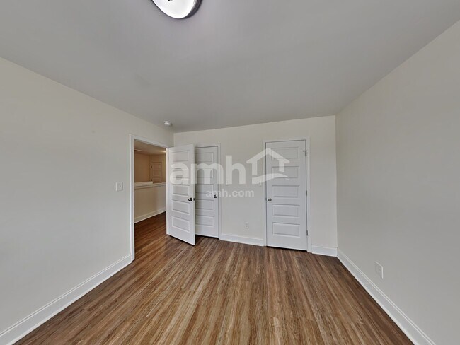 Building Photo - 5028 Mountain Springs Rd