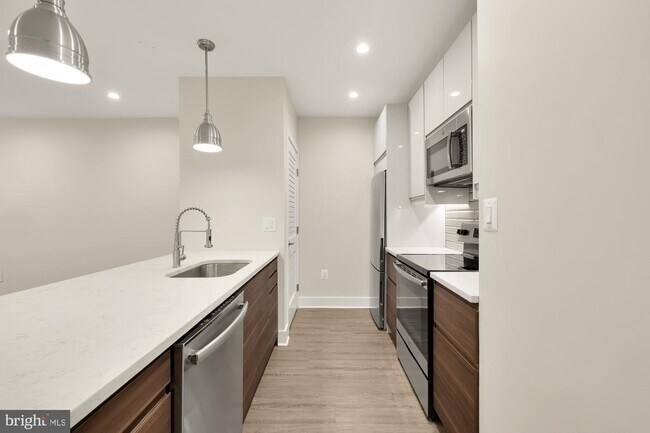 Building Photo - 58 T St NW