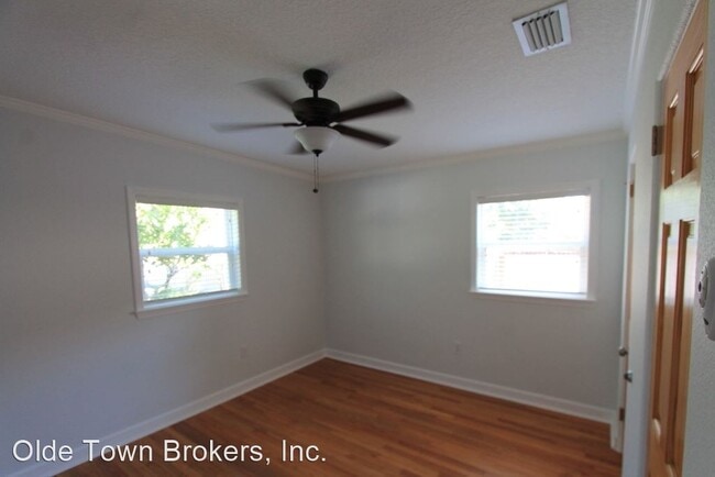 Building Photo - 2 br, 2 bath House - 918 Buckwood