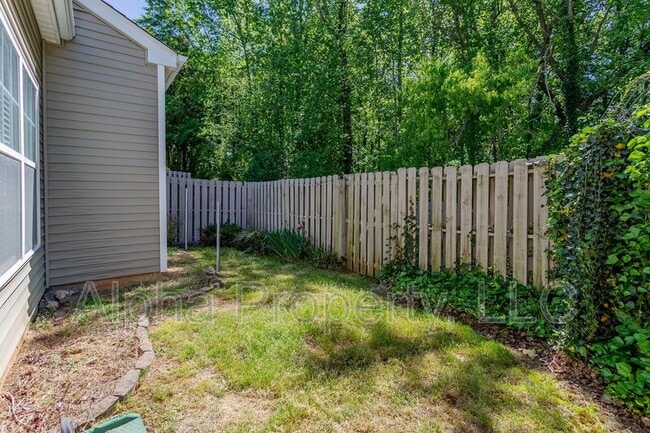 Building Photo - 382 Juniper Bend Cir