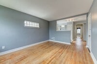 Building Photo - 4948-4948 Kemper Ave