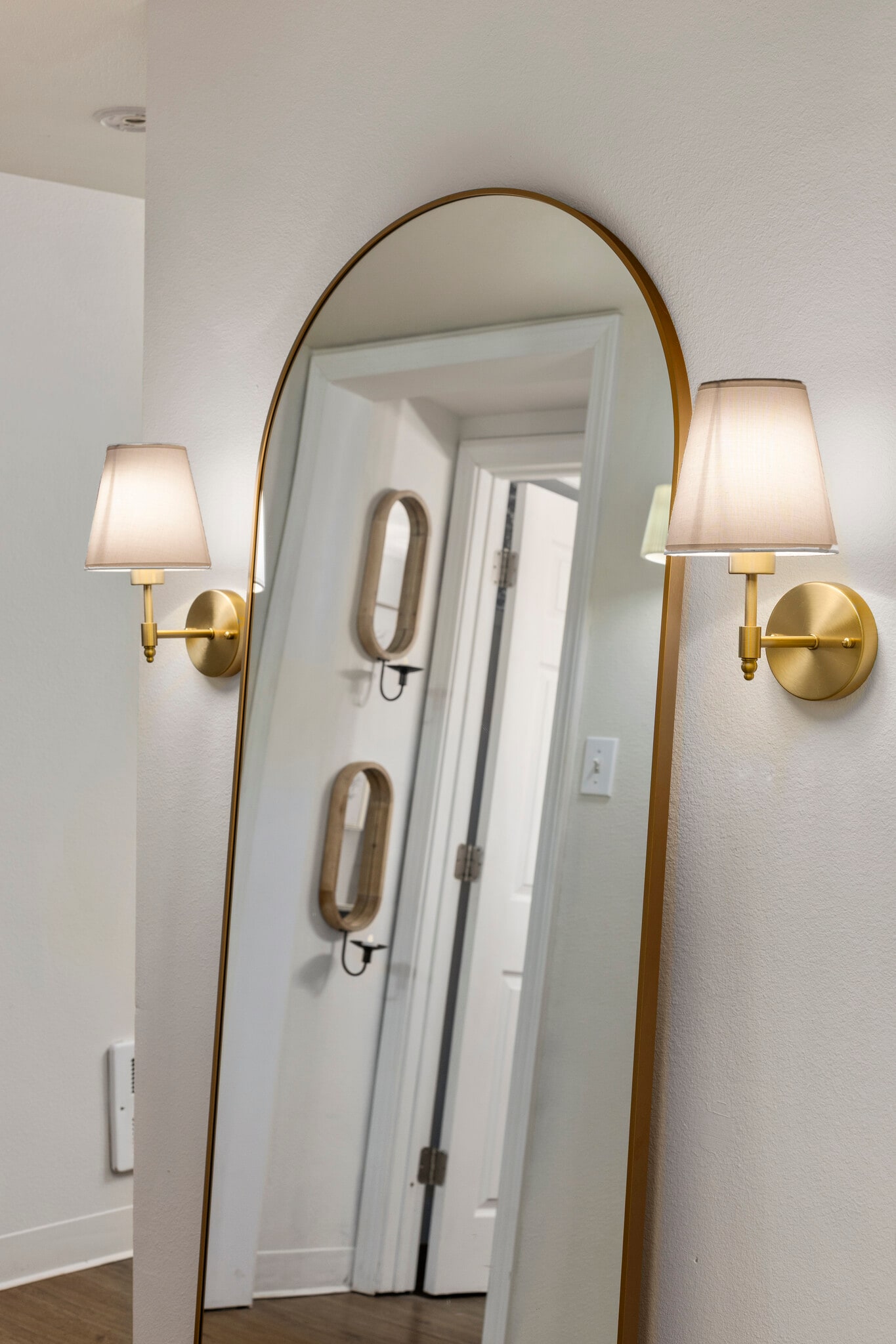 Building Photo - 9301 Linden Ave N