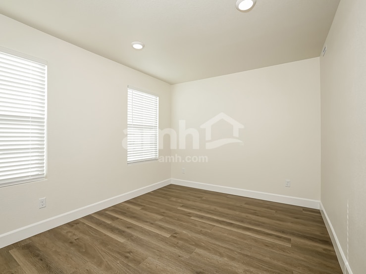 Building Photo - 6491 Enlightenment Dr