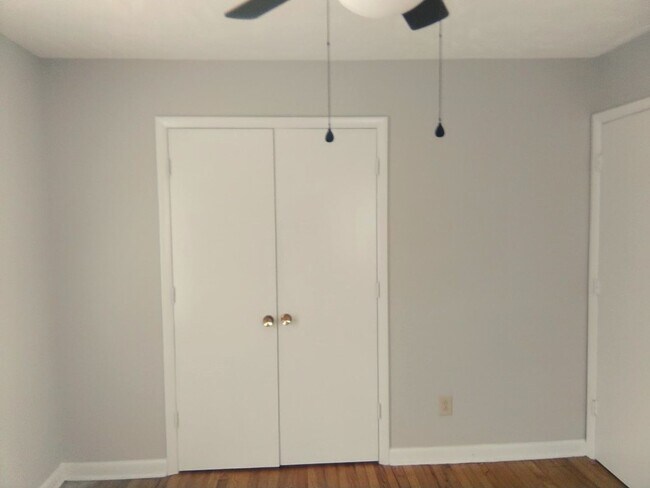 Building Photo - 7204 Standish Ct