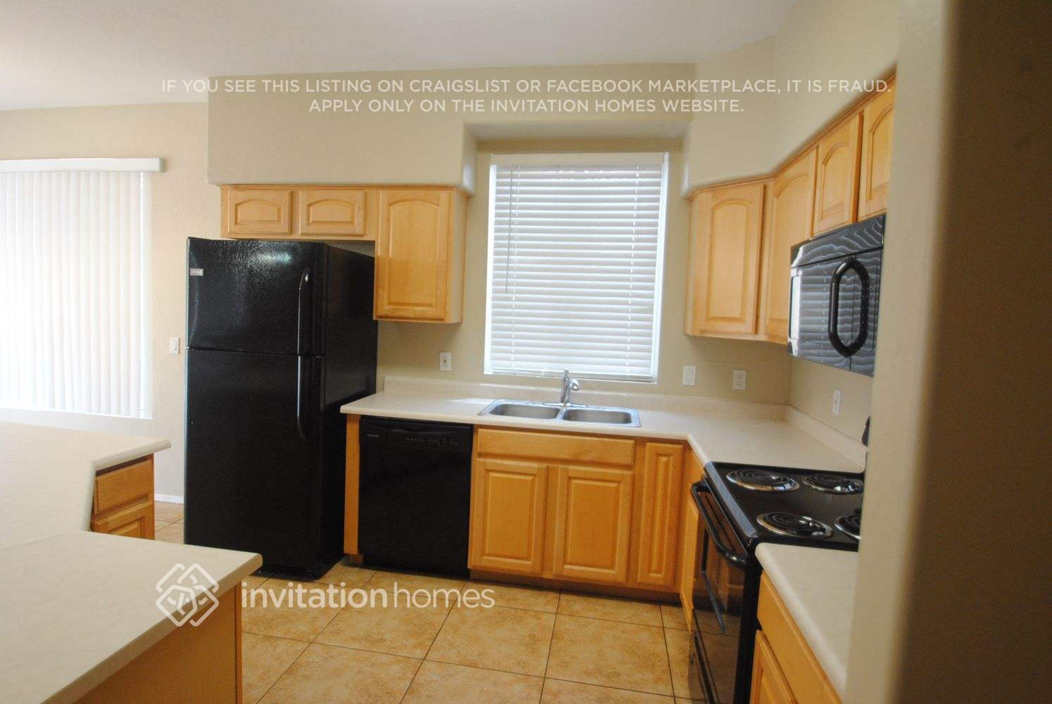 Building Photo - 606 W McRae Dr