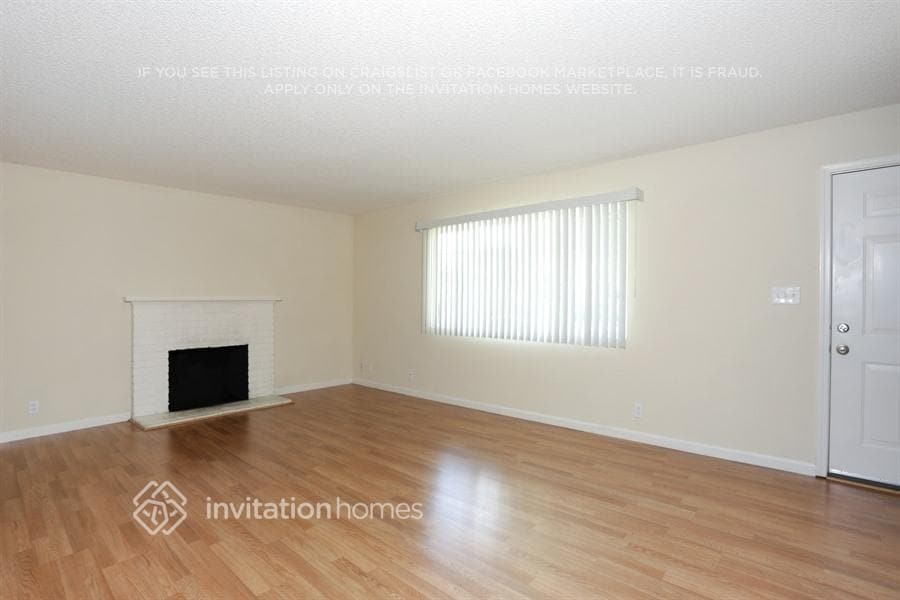 Building Photo - 130 Almanor Dr