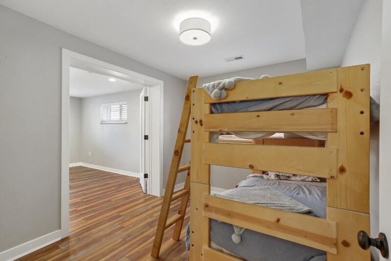 Building Photo - 616 2nd St