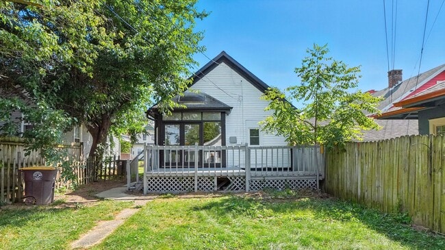 Building Photo - 3 bedroom home!