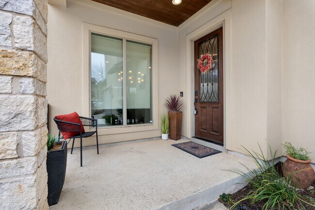 Building Photo - 4616 Avery Way