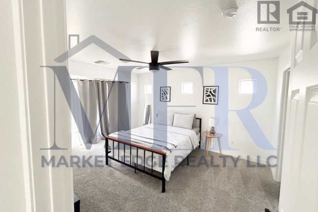 Building Photo - 3Bed/2Bath Furnished Home 2 Car Gar - 19th...