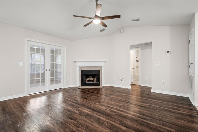 Building Photo - 8981 Gale Rowe Ln