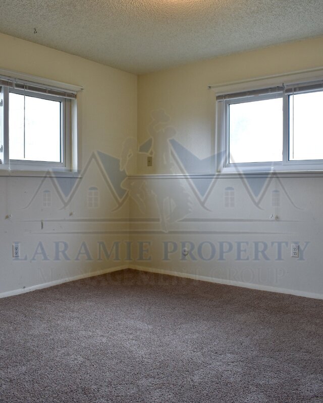 Building Photo - 107 S Taylor St