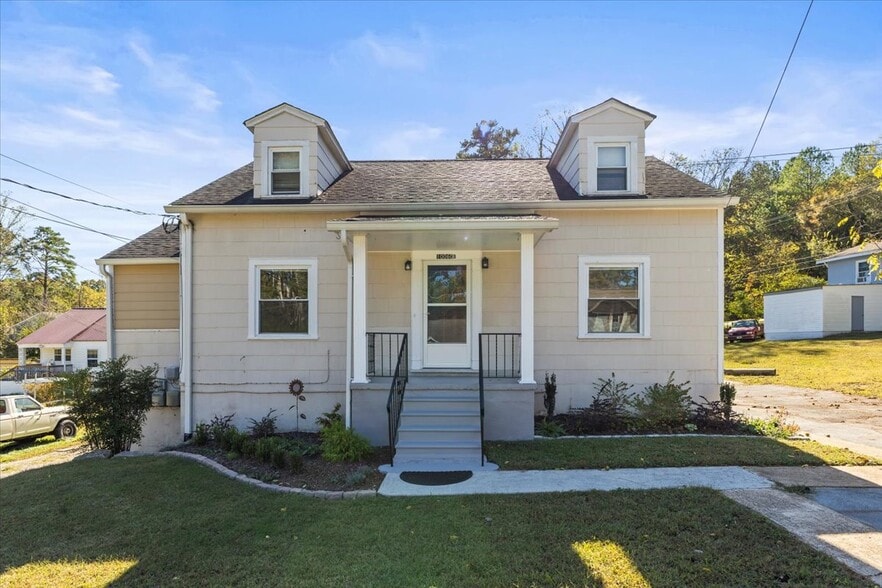 Primary Photo - 10060 Central Dr