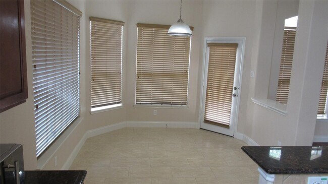 Building Photo - 17615 Belwood Park Ln