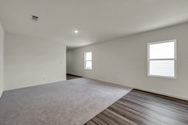 Building Photo - 15009 Ronan Dr