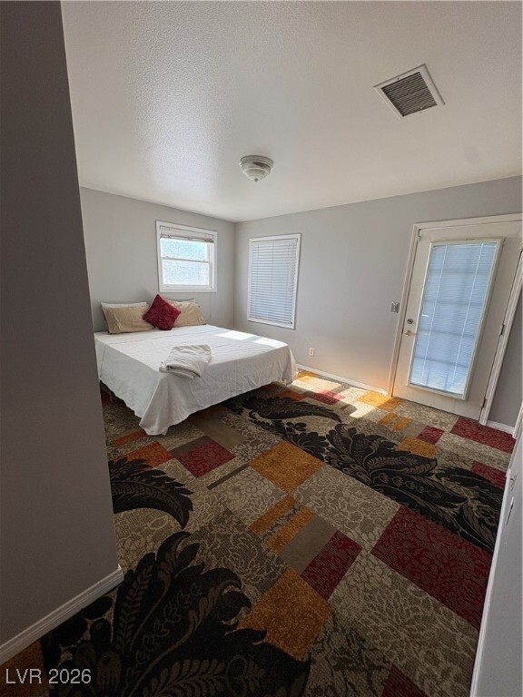 Building Photo - 71 Whitewind Ln