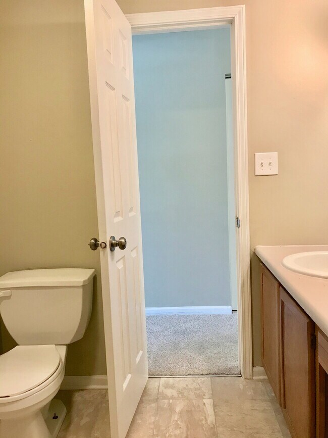 Building Photo - Charming 3 Bedroom, 2 Bathroom Home in Perry Township!
