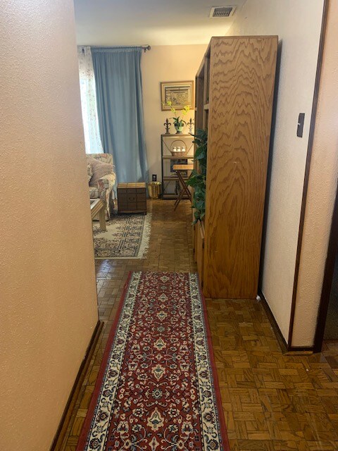 Building Photo - 4119 Medical Dr