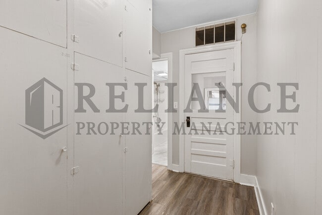 Building Photo - 119 Harrison St