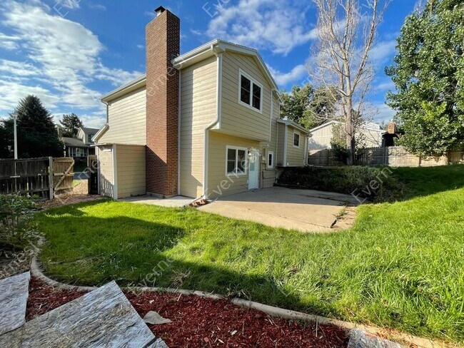 Building Photo - 18347 E Nassau Dr