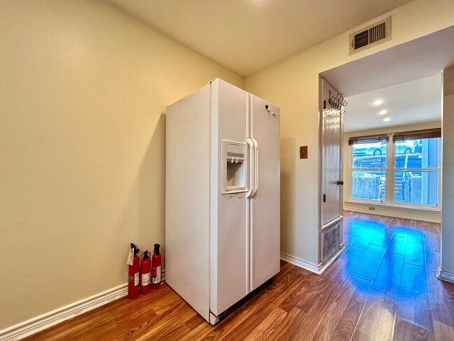 Building Photo - 1713 Timber Ridge Dr