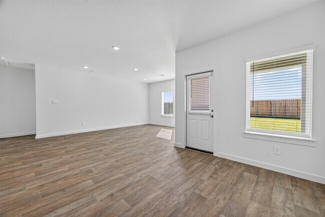 Building Photo - 6108 Jasper Hl Dr