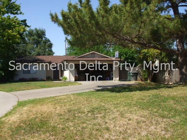 Primary Photo - FOOTHILL FARMS - 3 BEDROOM 2 BATH HOME
