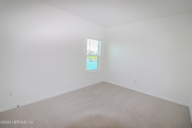 Building Photo - 483 Stargaze Ln