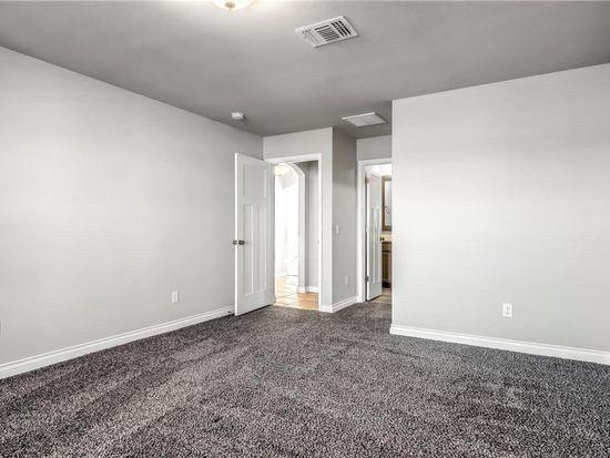 Building Photo - 806 Barbaroot Dr