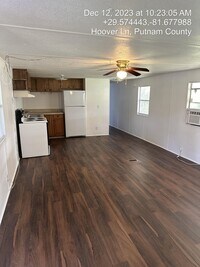 Building Photo - 102 Hoover Ln
