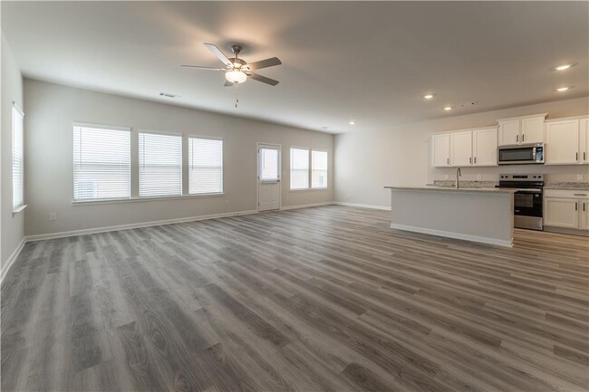 Building Photo - 4105 Oakwood Ter Ct