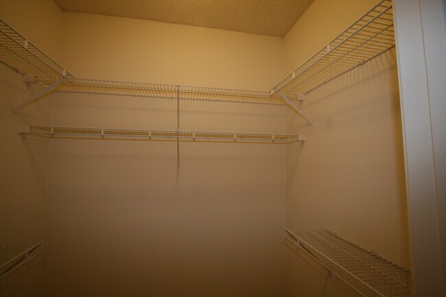 Building Photo - 3637 Clarington Ave