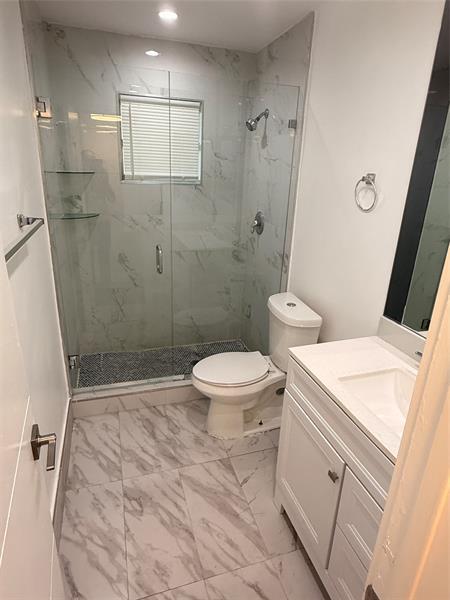 Building Photo - 3000 NW 69th Ct