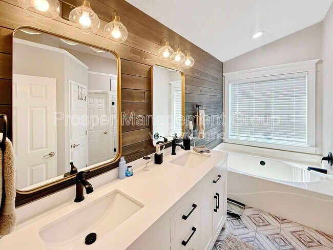 Building Photo - 578 Carters Grove Rd