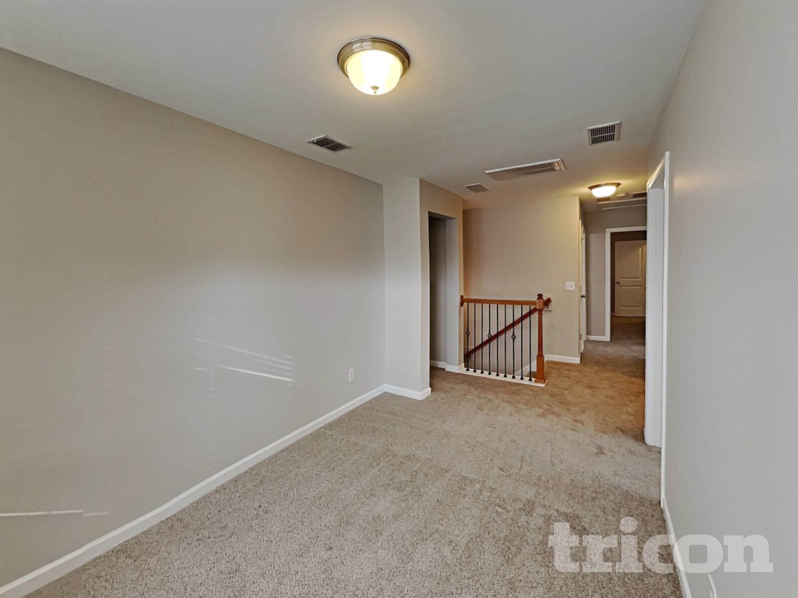 Building Photo - 703 Bench Ln