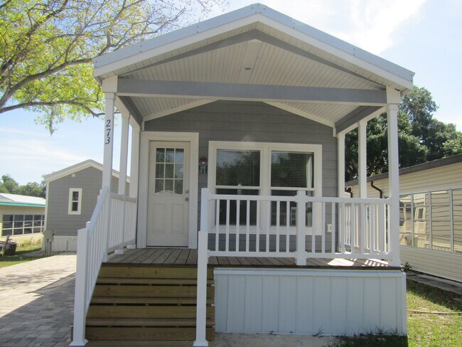 Building Photo - 273 Oak Harbor Camp