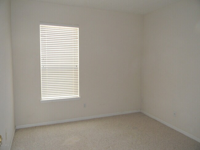 Building Photo - 10599 Roundwood Glen Ct