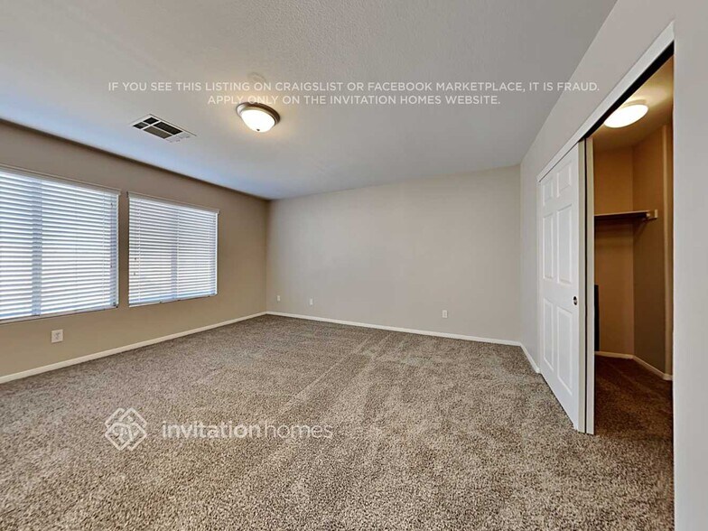 Building Photo - 7394 Longhorn Lodge Ave